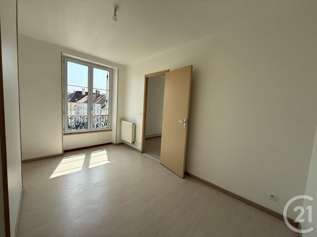 Appartement F5 à louer - 5 pièces - 78,24 m2 - Coulommiers - 77 - ILE-DE-FRANCE