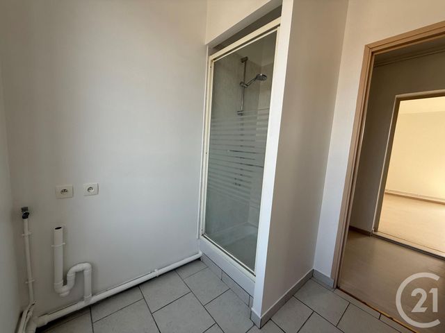 Appartement F5 à louer - 5 pièces - 78,24 m2 - Coulommiers - 77 - ILE-DE-FRANCE