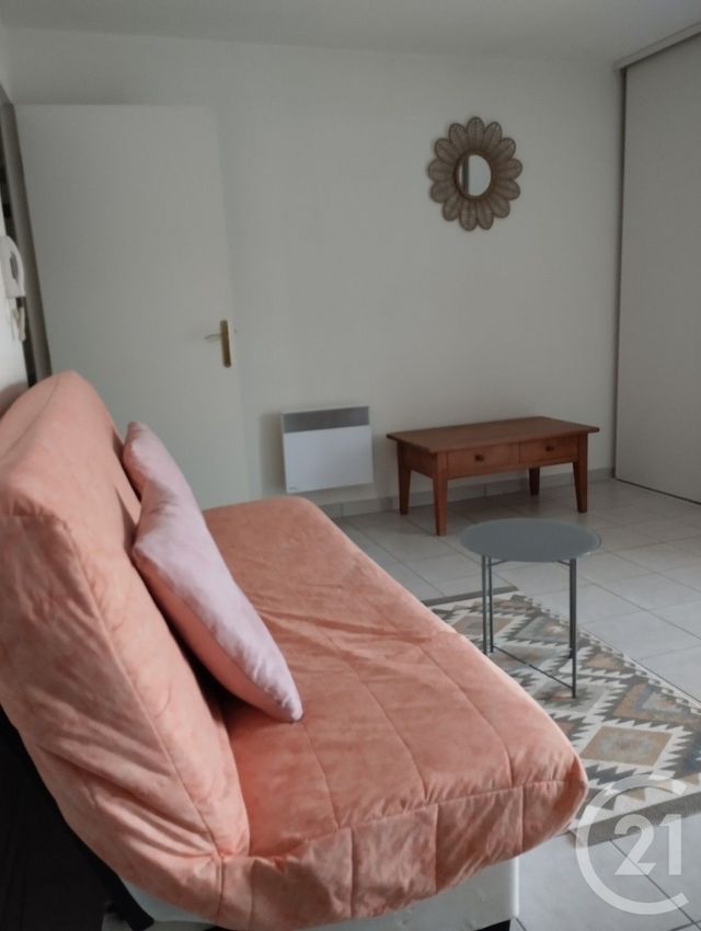 Appartement F1 &agrave; louer - 1 pi&egrave;ce - 30,24 m2 - Coulommiers - 77 - ILE-DE-FRANCE