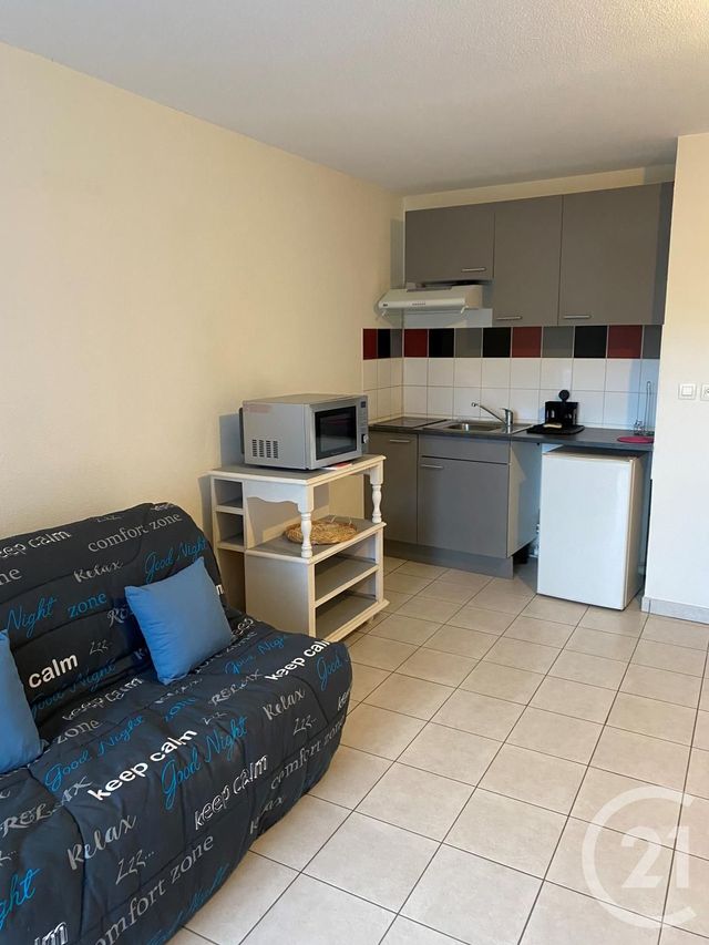 Afficher la photo en grand Appartement F1 à louer - 1 pièce - 30,24 m2 - Coulommiers - 77 - ILE-DE-FRANCE