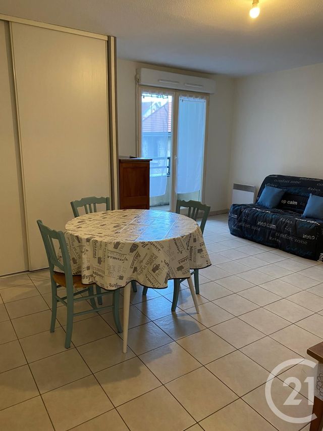 Afficher la photo en grand Appartement F1 à louer - 1 pièce - 30,24 m2 - Coulommiers - 77 - ILE-DE-FRANCE