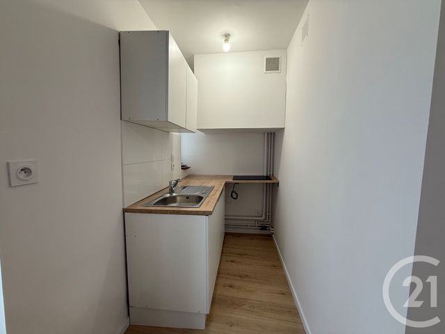 Appartement F2 à louer - 2 pièces - 28,05 m2 - Coulommiers - 77 - ILE-DE-FRANCE