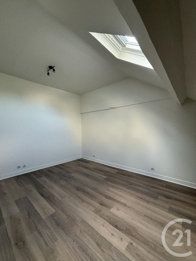 Appartement F3 à louer - 3 pièces - 72,84 m2 - Coulommiers - 77 - ILE-DE-FRANCE