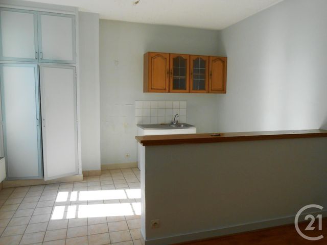 Appartement F3 à louer - 3 pièces - 47,47 m2 - Coulommiers - 77 - ILE-DE-FRANCE