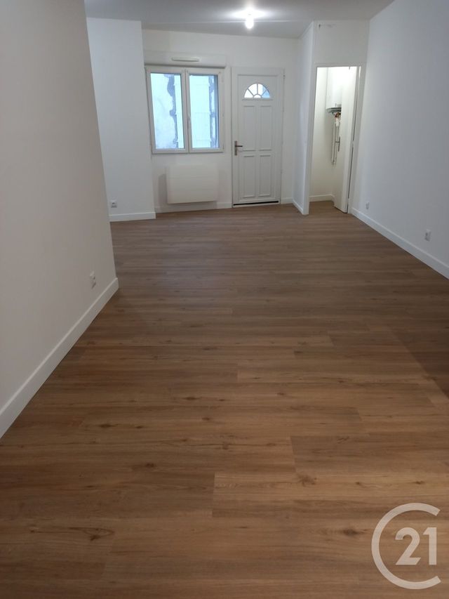 Appartement F2 à louer - 2 pièces - 47,89 m2 - Coulommiers - 77 - ILE-DE-FRANCE