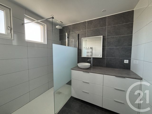 Maison &agrave; louer - 4 pi&egrave;ces - 93,21 m2 - Amillis - 77 - ILE-DE-FRANCE