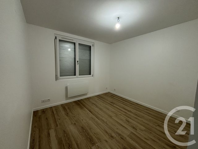 Maison &agrave; louer - 4 pi&egrave;ces - 93,21 m2 - Amillis - 77 - ILE-DE-FRANCE