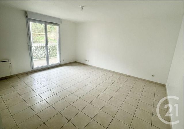 Appartement F2 à louer - 2 pièces - 46,10 m2 - La Ferte Gaucher - 77 - ILE-DE-FRANCE