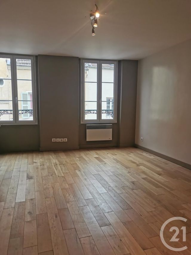 Appartement F3 &agrave; louer - 3 pi&egrave;ces - 56,94 m2 - Coulommiers - 77 - ILE-DE-FRANCE