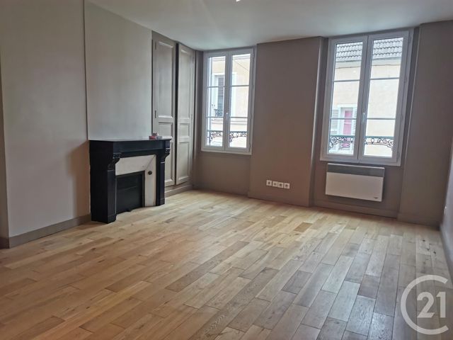 Appartement F3 &agrave; louer - 3 pi&egrave;ces - 56,94 m2 - Coulommiers - 77 - ILE-DE-FRANCE