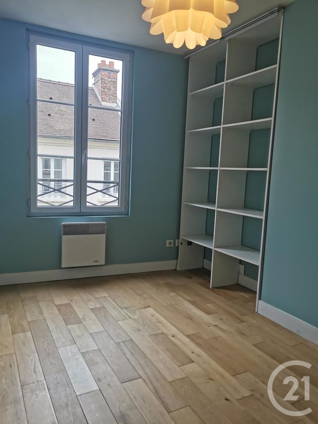Appartement F3 &agrave; louer - 3 pi&egrave;ces - 56,94 m2 - Coulommiers - 77 - ILE-DE-FRANCE