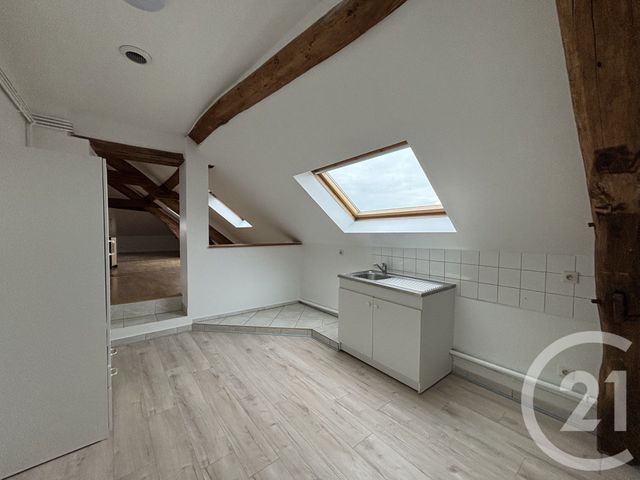 Appartement Studio &agrave; louer - 1 pi&egrave;ce - 36,20 m2 - Coulommiers - 77 - ILE-DE-FRANCE