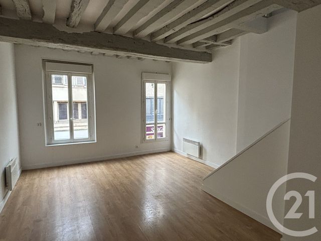 Appartement Duplex &agrave; louer - 3 pi&egrave;ces - 70,87 m2 - Coulommiers - 77 - ILE-DE-FRANCE