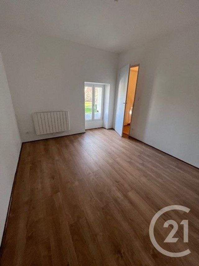 Maison &agrave; louer - 5 pi&egrave;ces - 124,15 m2 - 77 - ILE-DE-FRANCE