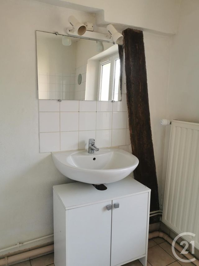 Appartement F3 &agrave; louer - 3 pi&egrave;ces - 64,74 m2 - Coulommiers - 77 - ILE-DE-FRANCE