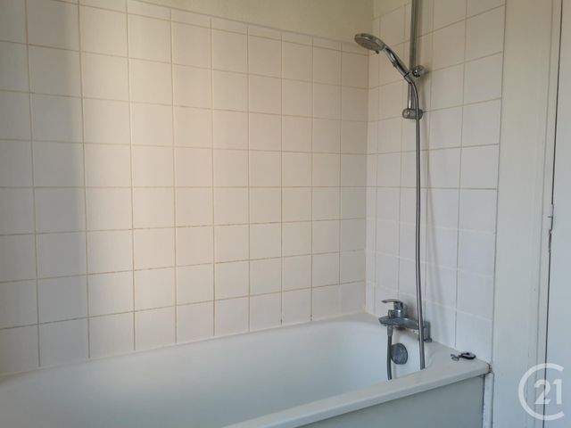 Appartement F3 &agrave; louer - 3 pi&egrave;ces - 64,74 m2 - Coulommiers - 77 - ILE-DE-FRANCE