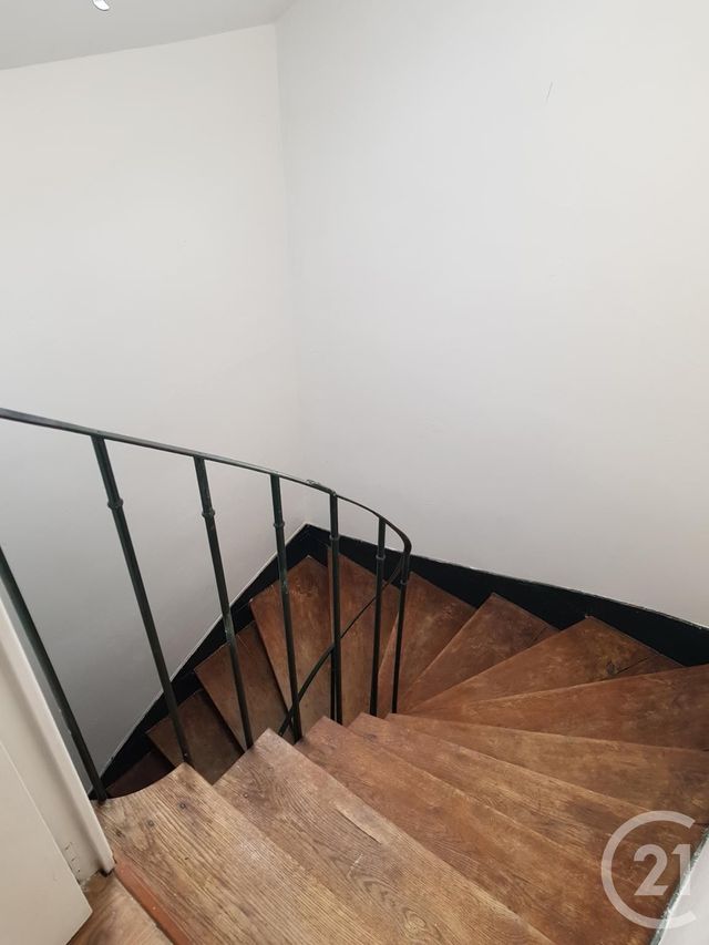 Appartement Studio &agrave; louer - 1 pi&egrave;ce - 21,85 m2 - Coulommiers - 77 - ILE-DE-FRANCE