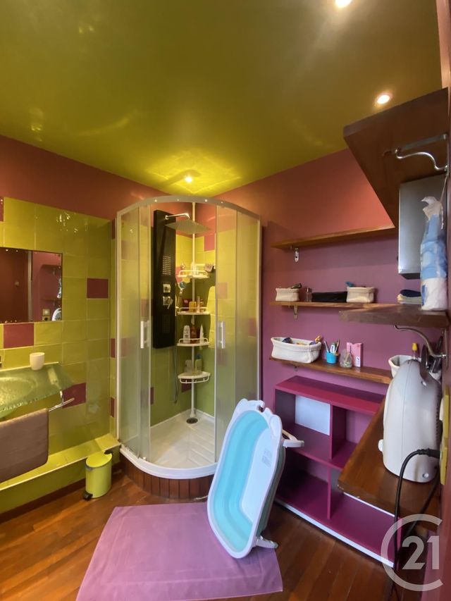 Appartement Duplex &agrave; louer - 6 pi&egrave;ces - 152,24 m2 - 77 - ILE-DE-FRANCE