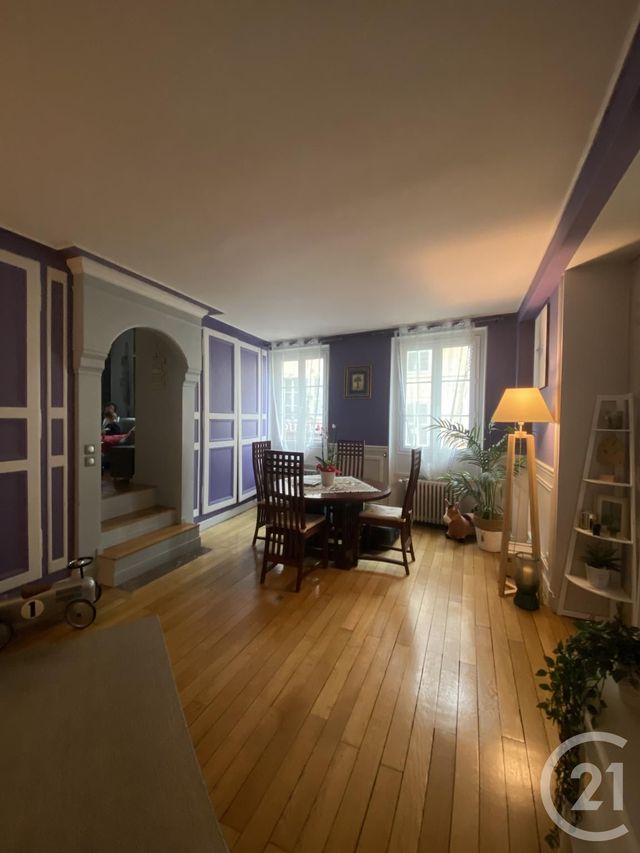 Appartement Duplex &agrave; louer - 6 pi&egrave;ces - 152,24 m2 - 77 - ILE-DE-FRANCE