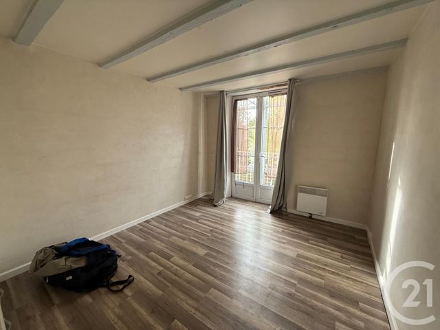 Appartement F3 &agrave; louer - 3 pi&egrave;ces - 78,59 m2 - Coulommiers - 77 - ILE-DE-FRANCE