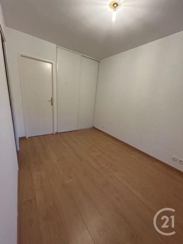 Appartement F2 &agrave; louer - 2 pi&egrave;ces - 39,80 m2 - Coulommiers - 77 - ILE-DE-FRANCE
