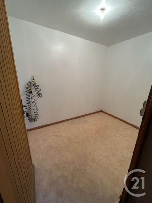 Appartement F2 &agrave; louer - 2 pi&egrave;ces - 39,80 m2 - Coulommiers - 77 - ILE-DE-FRANCE