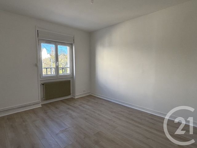 Appartement F2 &agrave; louer - 2 pi&egrave;ces - 61,61 m2 - La Ferte Gaucher - 77 - ILE-DE-FRANCE