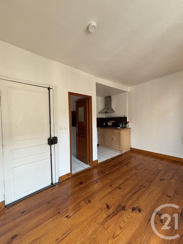 Appartement F2 &agrave; louer - 2 pi&egrave;ces - 29,39 m2 - 77 - ILE-DE-FRANCE