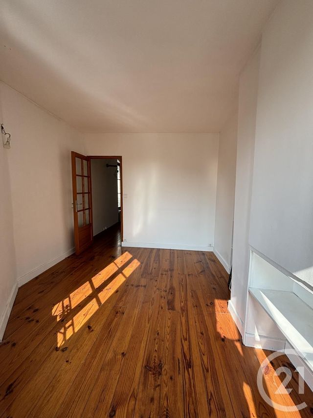 Appartement F2 &agrave; louer - 2 pi&egrave;ces - 29,39 m2 - 77 - ILE-DE-FRANCE