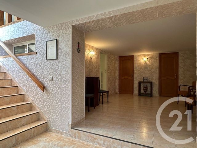 Maison &agrave; vendre - 9 pi&egrave;ces - 220,49 m2 - Boissy Le Chatel - 77 - ILE-DE-FRANCE