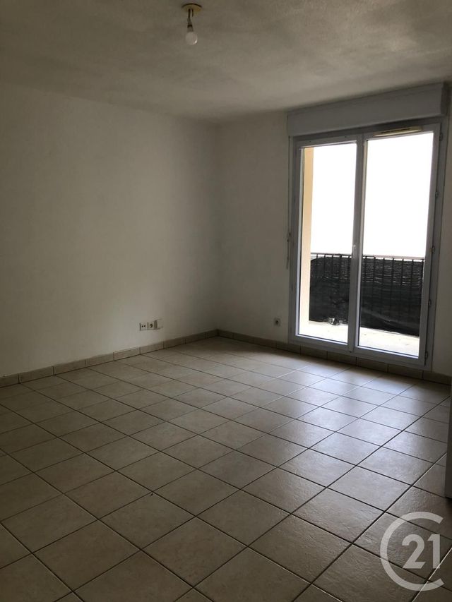 Appartement F2 &agrave; louer - 2 pi&egrave;ces - 45,42 m2 - La Ferte Gaucher - 77 - ILE-DE-FRANCE