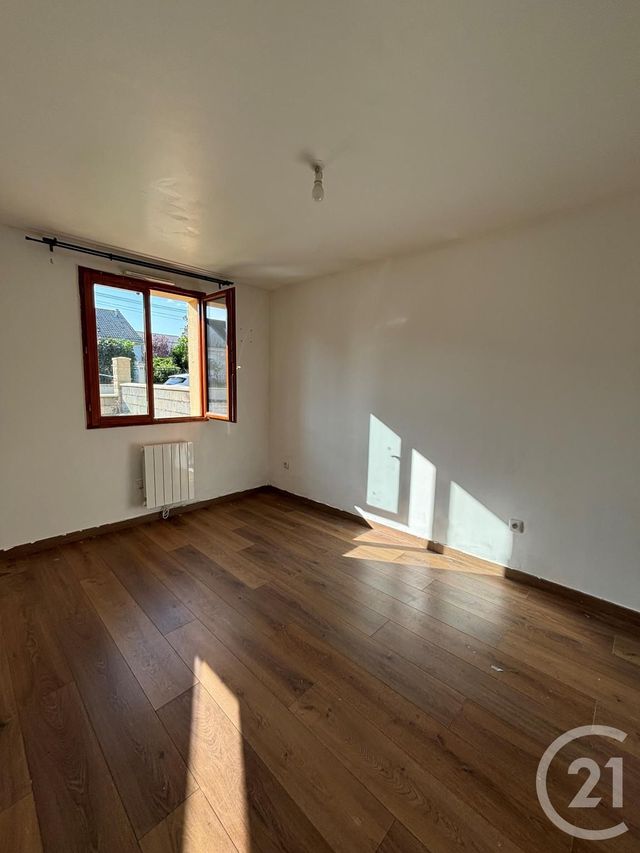 Maison &agrave; louer - 5 pi&egrave;ces - 81,97 m2 - Coulommiers - 77 - ILE-DE-FRANCE