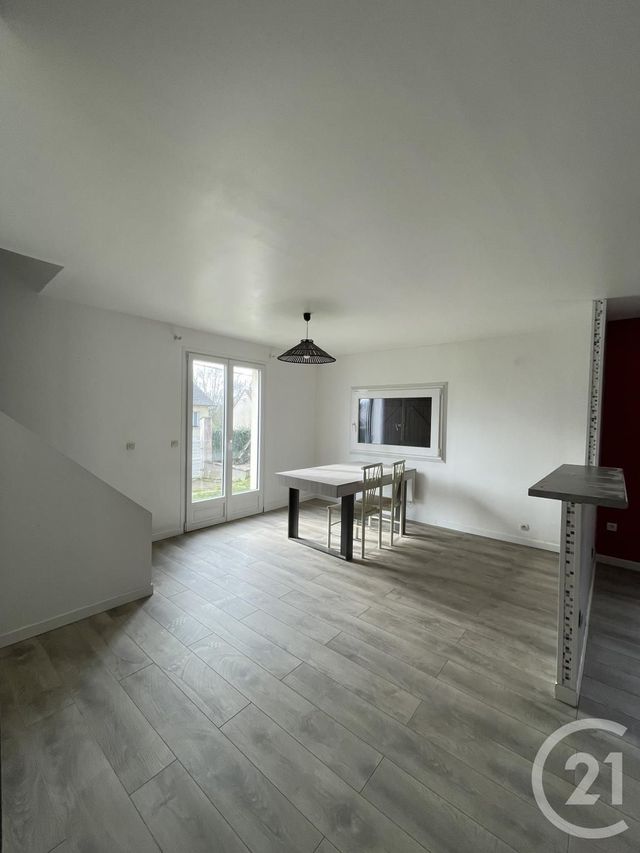 Maison &agrave; louer - 5 pi&egrave;ces - 111,34 m2 - St Denis Les Rebais - 77 - ILE-DE-FRANCE