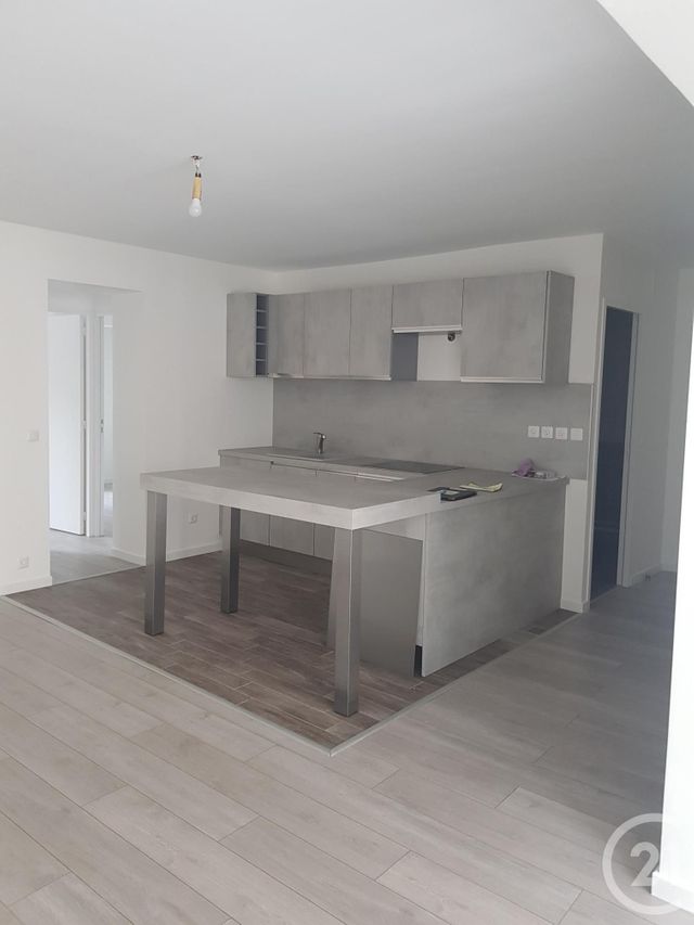 Appartement F3 &agrave; louer - 3 pi&egrave;ces - 62,75 m2 - Coulommiers - 77 - ILE-DE-FRANCE