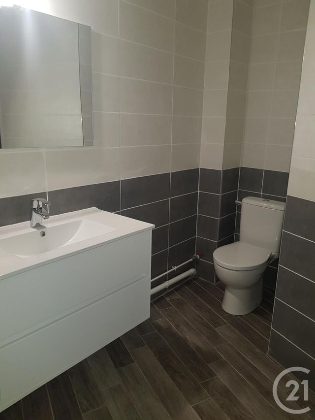 Appartement F3 &agrave; louer - 3 pi&egrave;ces - 62,75 m2 - Coulommiers - 77 - ILE-DE-FRANCE
