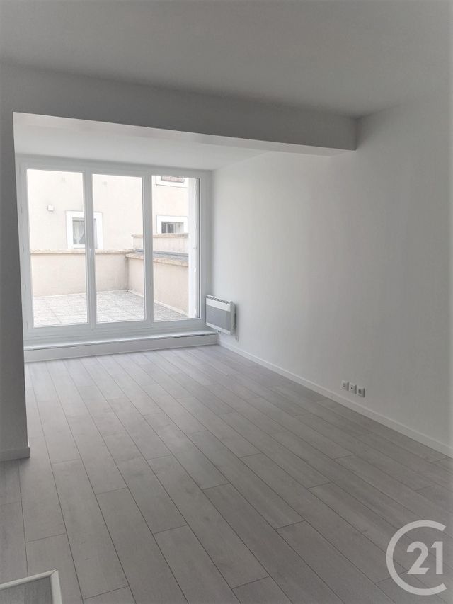 Appartement F3 &agrave; louer - 3 pi&egrave;ces - 62,75 m2 - Coulommiers - 77 - ILE-DE-FRANCE