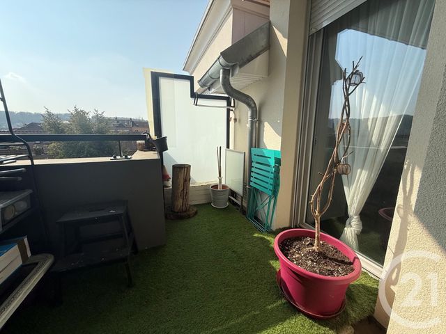Appartement F2 &agrave; louer - 2 pi&egrave;ces - 40 m2 - Coulommiers - 77 - ILE-DE-FRANCE
