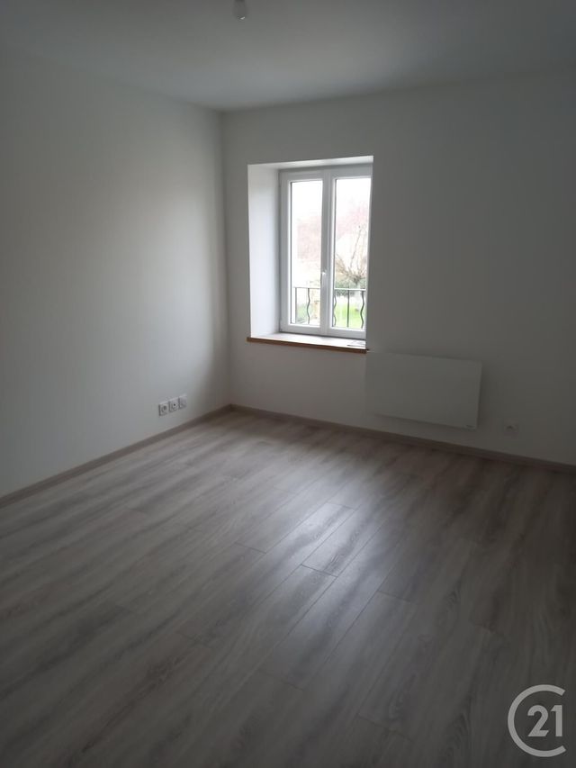 Maison &agrave; louer - 4 pi&egrave;ces - 84,54 m2 - St Remy La Vanne - 77 - ILE-DE-FRANCE