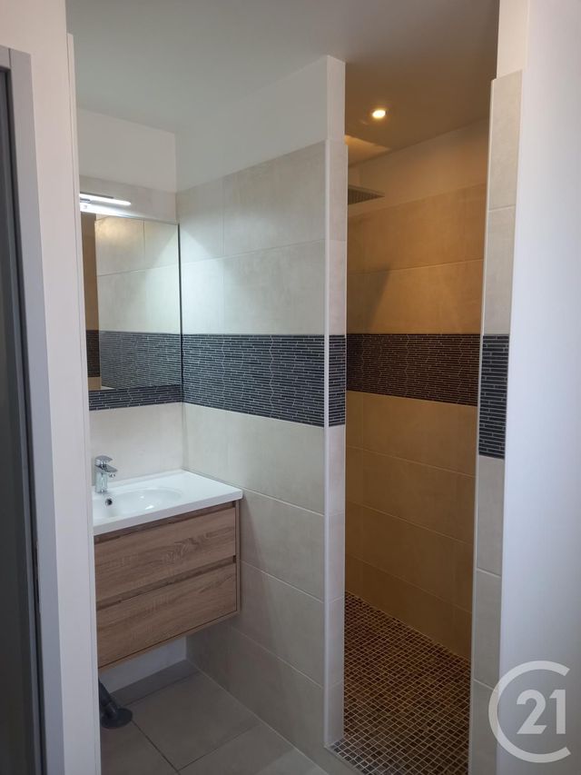 Maison &agrave; louer - 4 pi&egrave;ces - 84,54 m2 - St Remy La Vanne - 77 - ILE-DE-FRANCE