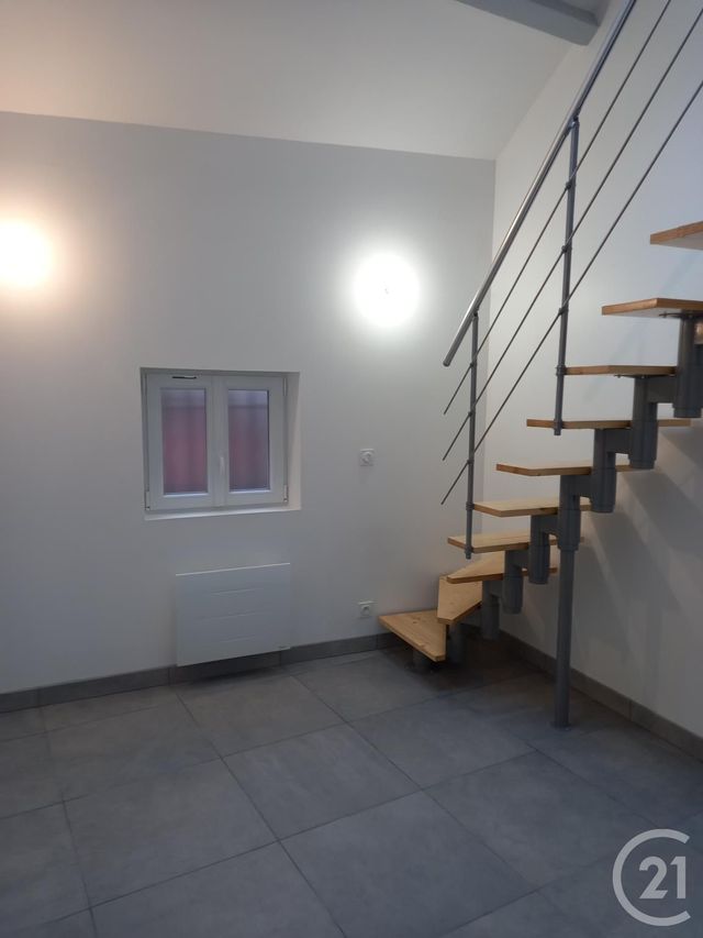 Maison &agrave; louer - 4 pi&egrave;ces - 84,54 m2 - St Remy La Vanne - 77 - ILE-DE-FRANCE