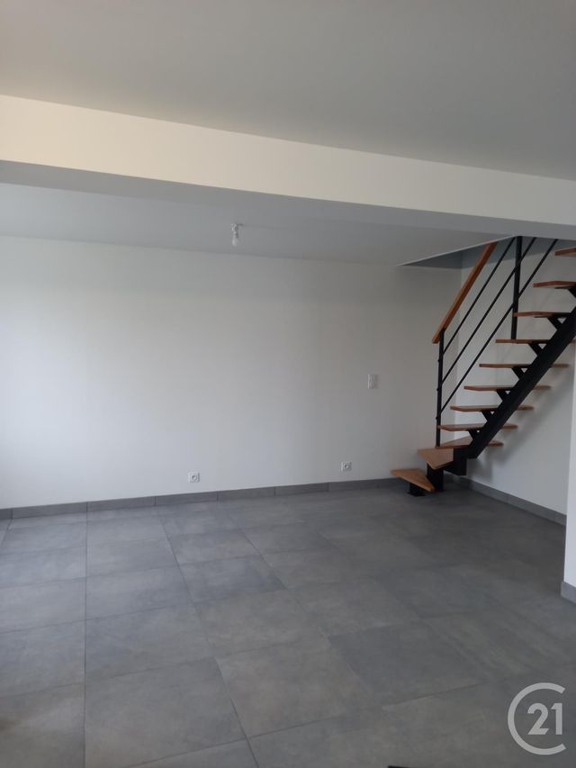 Maison &agrave; louer - 4 pi&egrave;ces - 84,54 m2 - St Remy La Vanne - 77 - ILE-DE-FRANCE