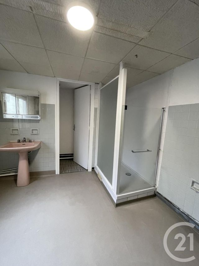 Appartement F3 &agrave; louer - 3 pi&egrave;ces - 98,89 m2 - La Ferte Gaucher - 77 - ILE-DE-FRANCE