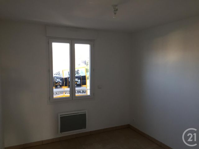 Appartement F3 &agrave; louer - 3 pi&egrave;ces - 81,21 m2 - Coulommiers - 77 - ILE-DE-FRANCE