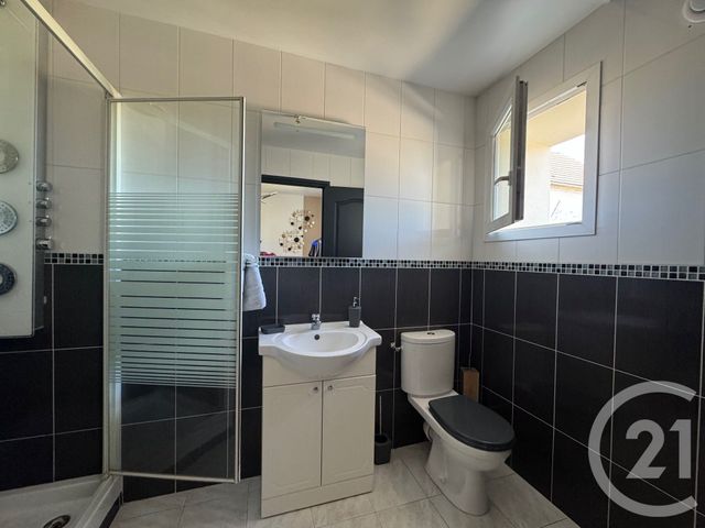 Appartement F3 &agrave; louer - 3 pi&egrave;ces - 48,68 m2 - Chailly En Brie - 77 - ILE-DE-FRANCE