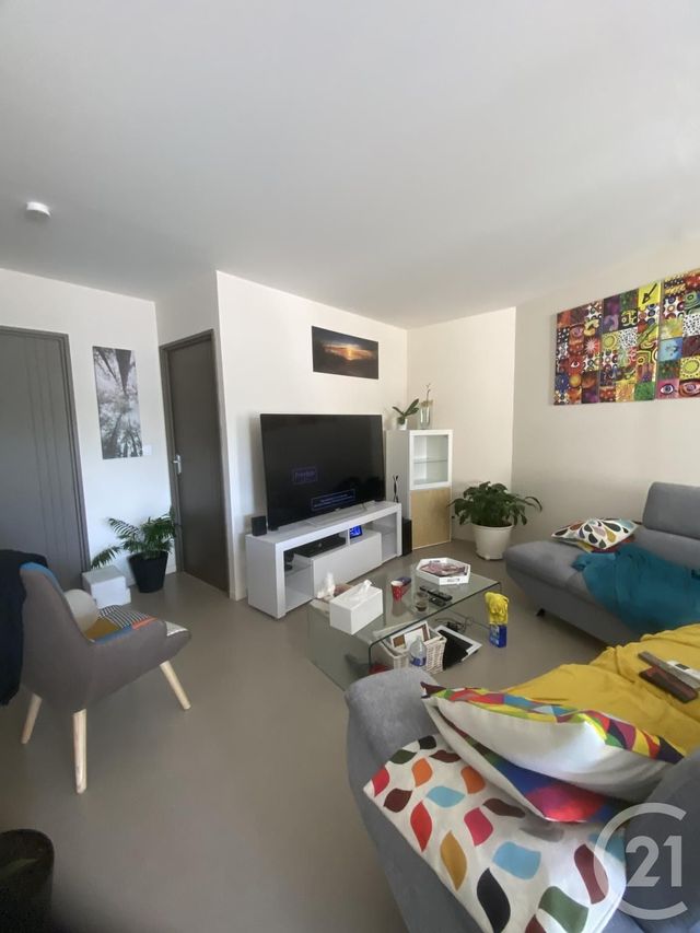 Appartement F3 &agrave; louer - 3 pi&egrave;ces - 65,57 m2 - La Ferte Gaucher - 77 - ILE-DE-FRANCE
