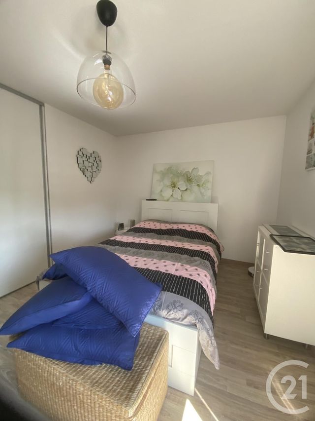 Appartement F3 &agrave; louer - 3 pi&egrave;ces - 65,57 m2 - La Ferte Gaucher - 77 - ILE-DE-FRANCE