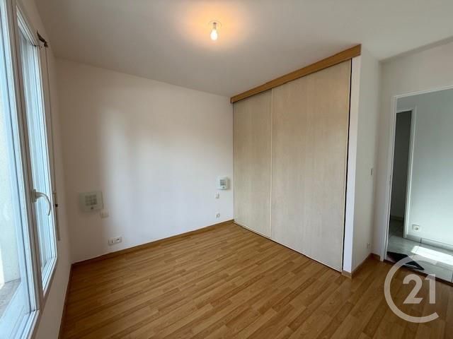 Appartement F3 &agrave; louer - 3 pi&egrave;ces - 66,80 m2 - Coulommiers - 77 - ILE-DE-FRANCE