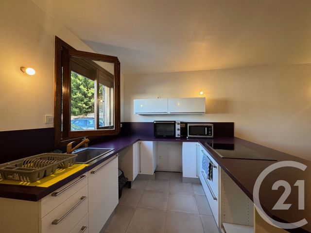 Appartement F2 &agrave; louer - 2 pi&egrave;ces - 60,40 m2 - Coulommiers - 77 - ILE-DE-FRANCE