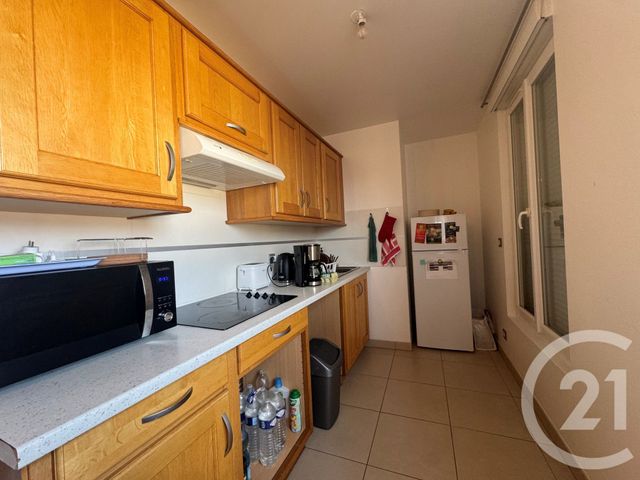 Appartement F1 &agrave; louer - 1 pi&egrave;ce - 45,93 m2 - Coulommiers - 77 - ILE-DE-FRANCE