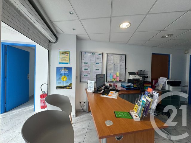 Commerce &agrave; louer - 263 m2 - 77 - ILE-DE-FRANCE